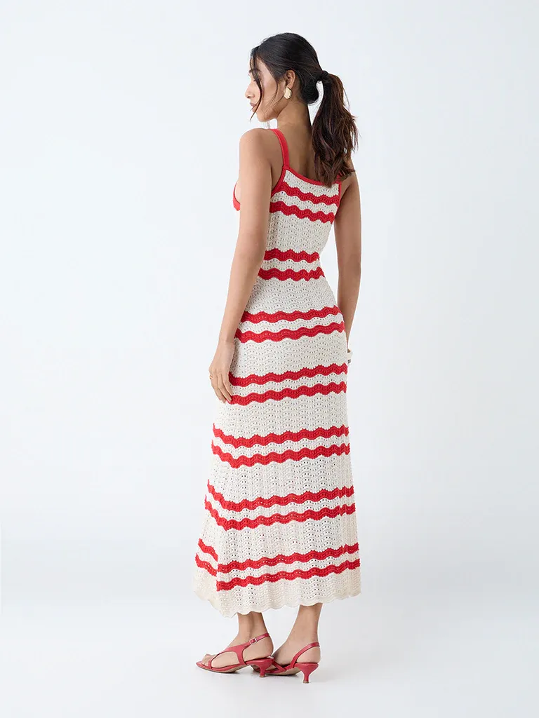 Ecru & Red Wave Knit Maxi Dress – Coastal Luxe with a US Summer Trend Edge - Image 4