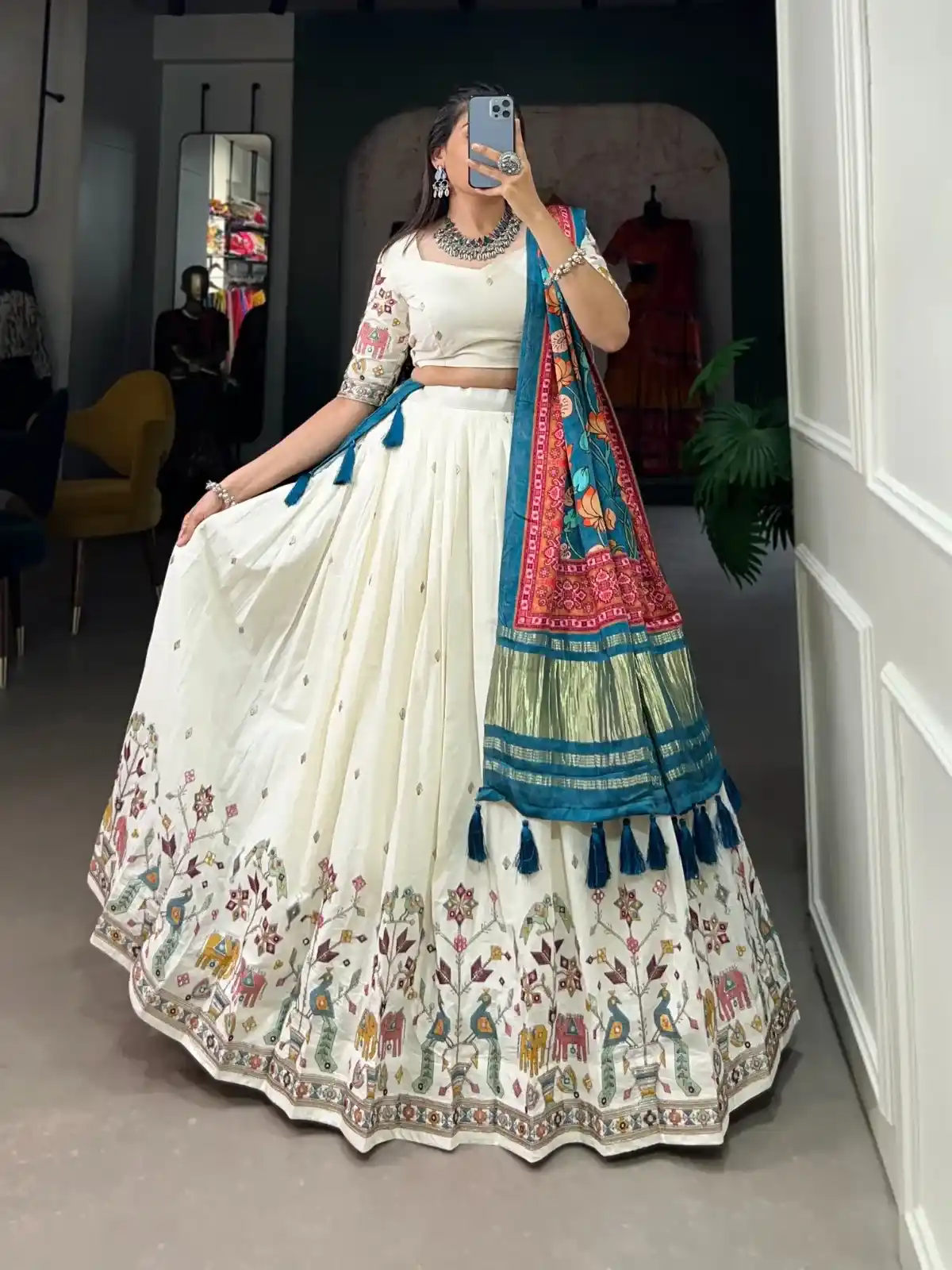 Ivory Treasury Embroidered Chaniya Choli with Royal Pink Dupatta – Luxe Heritage Edition - Image 3