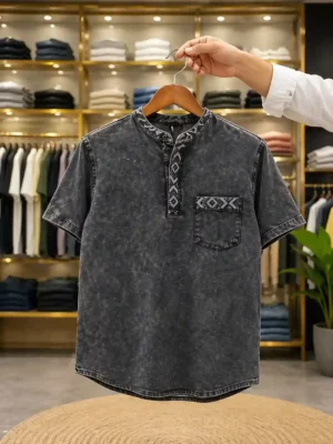 Men’s Slim Fit Dark Grey Printed T-Shirt – Button Neck Style