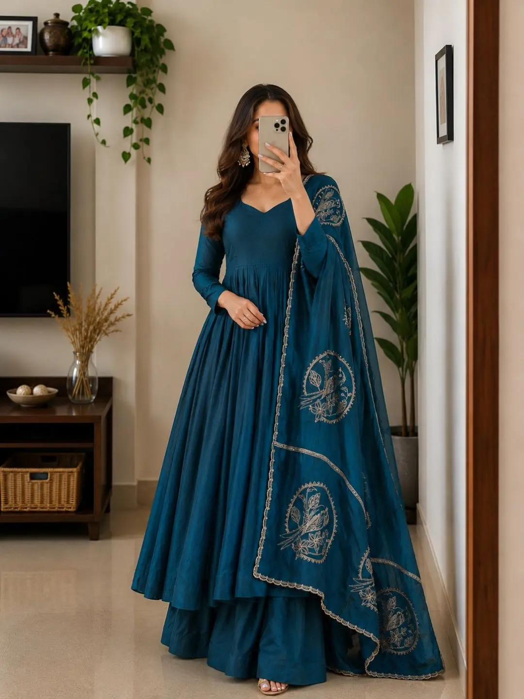 Regal Crimson Maroon Anarkali Suit Set with Embroidered Organza Dupatta - Image 2
