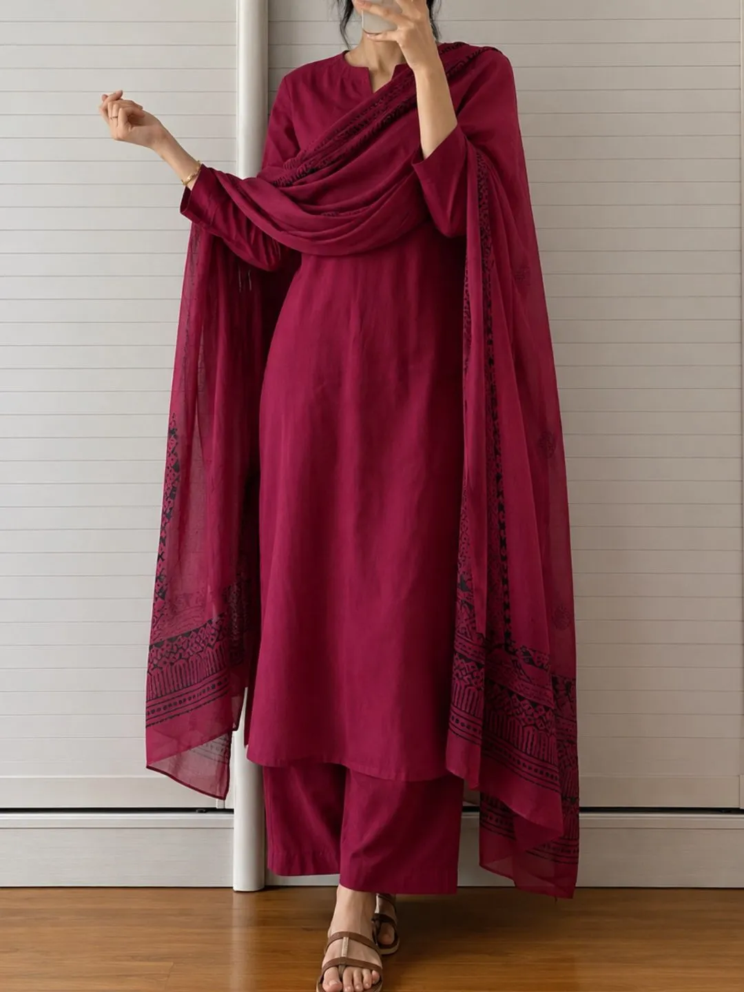 Indigo Blue Floral Block Print Sleeveless Kurta Set - Image 2
