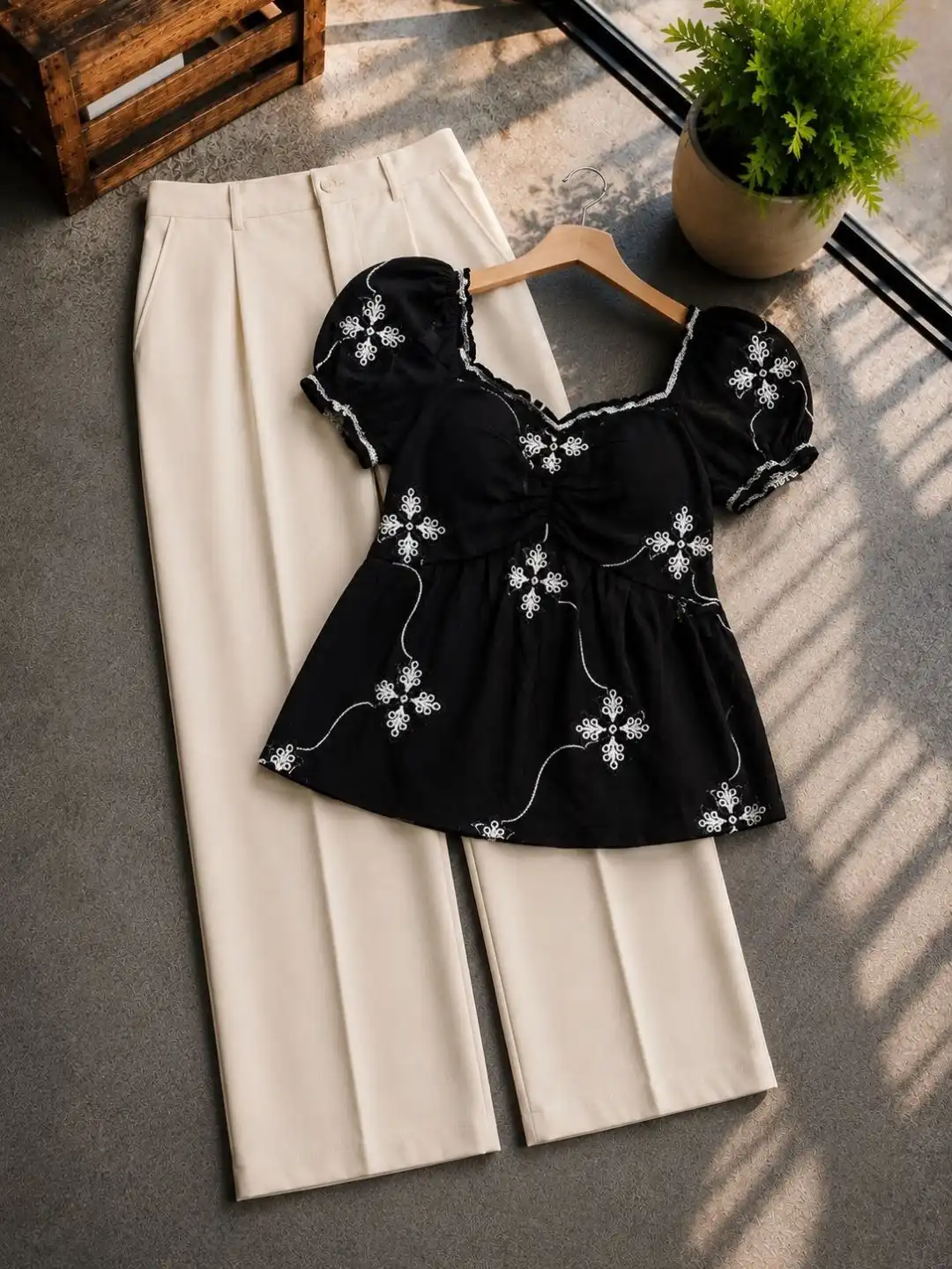 Short Puff-Sleeve Embroidered Peplum Top with High-Waisted Tailored Trousers Set - Image 4
