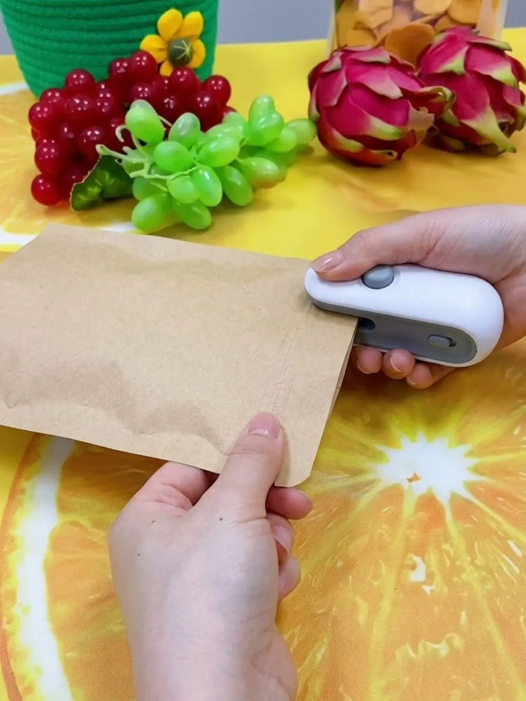 Portable Mini Heat Sealer & Bag Sealing Machine - Image 2