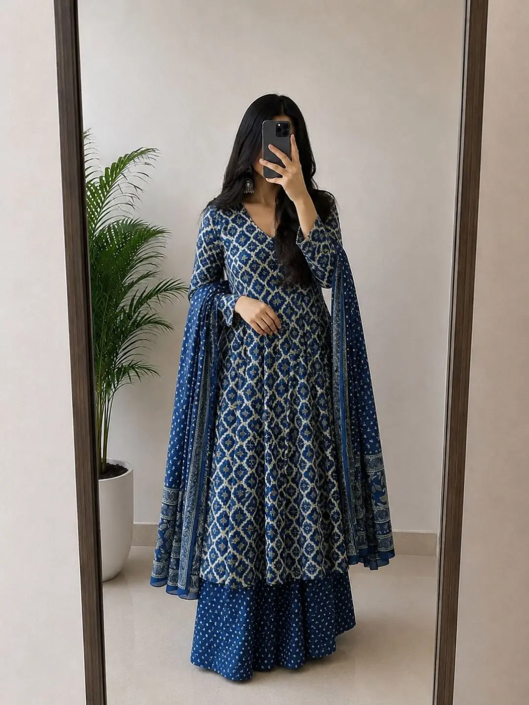 Three-Piece Embroidered V-Neck Flared Anarkali Kurta with Palazzo Pants - Image 2