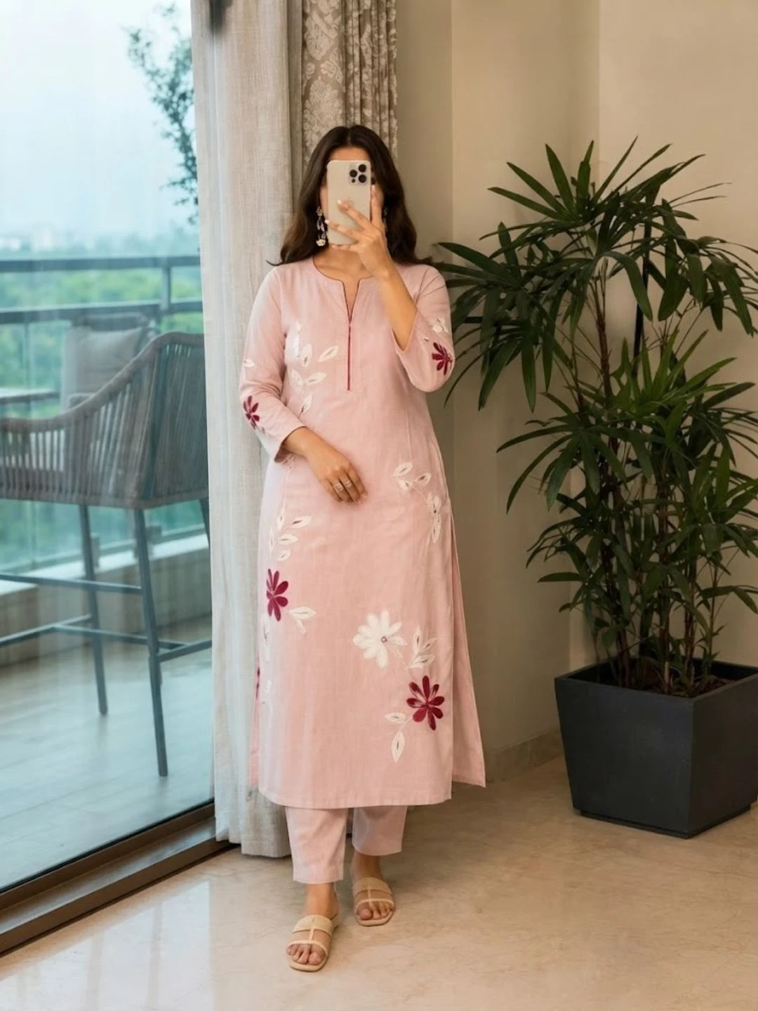Women Three-Quarter Sleeve Straight Kurta with Printed Palazzos Set - Image 4