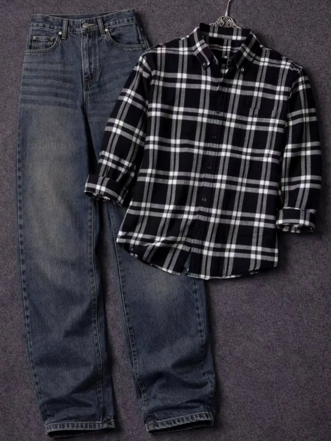 Men Long-Sleeve Plaid Flannel Button-Down Shirt with Casual Neutral Trousers Combo - Image 4