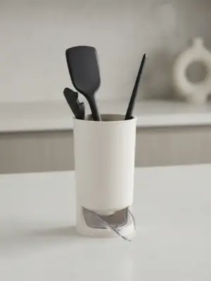 Countertop Cutlery Drying Holder with Drainage Spout