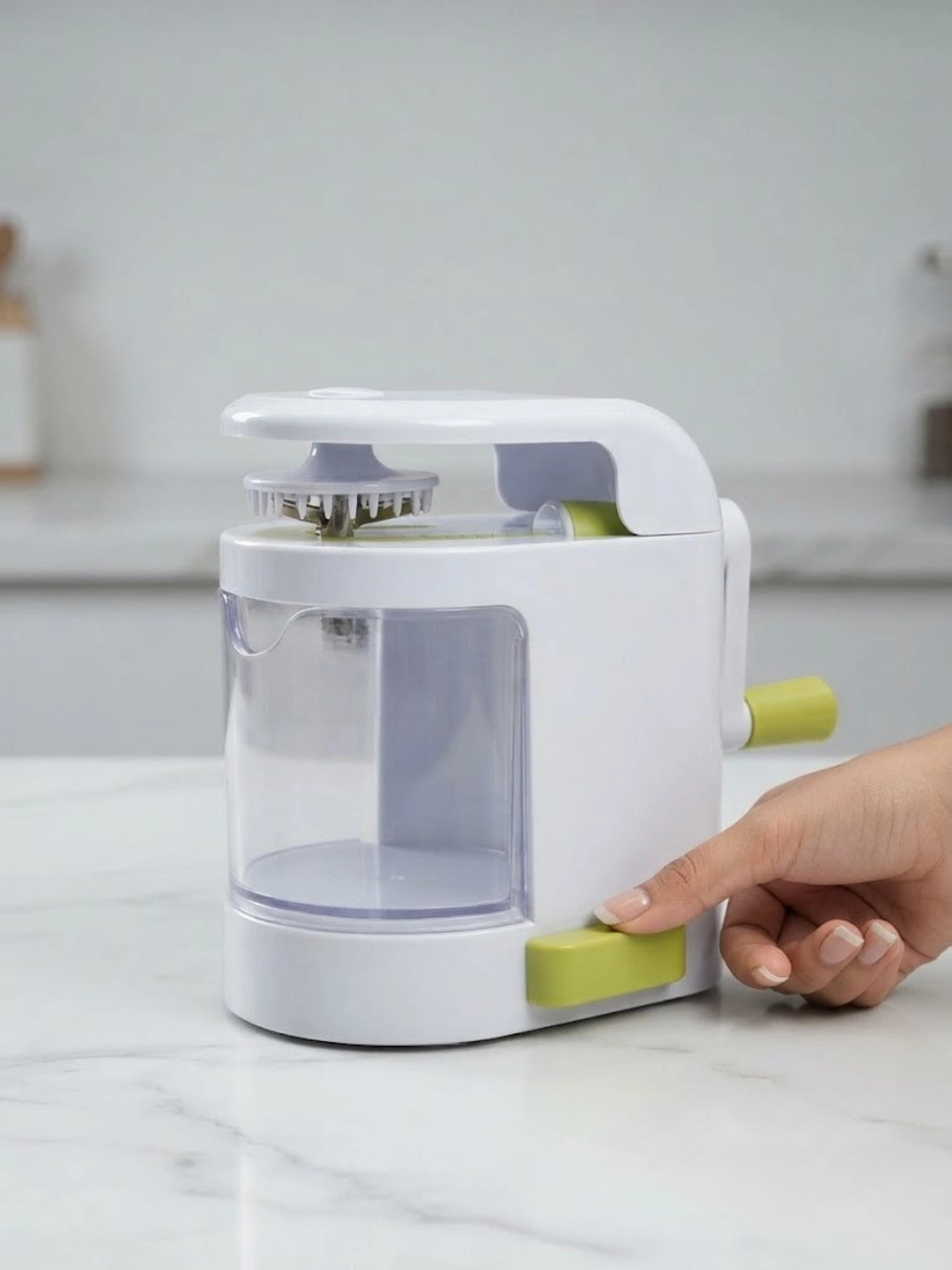 Hand-Crank Spiral Vegetable Slicer and Multifunctional Kitchen Cutter - Image 2