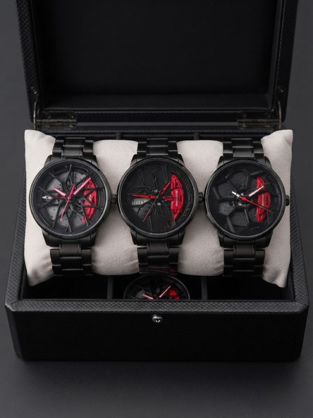 Car Wheel Rim Design Men Wristwatch Giveaway Edition - Image 2