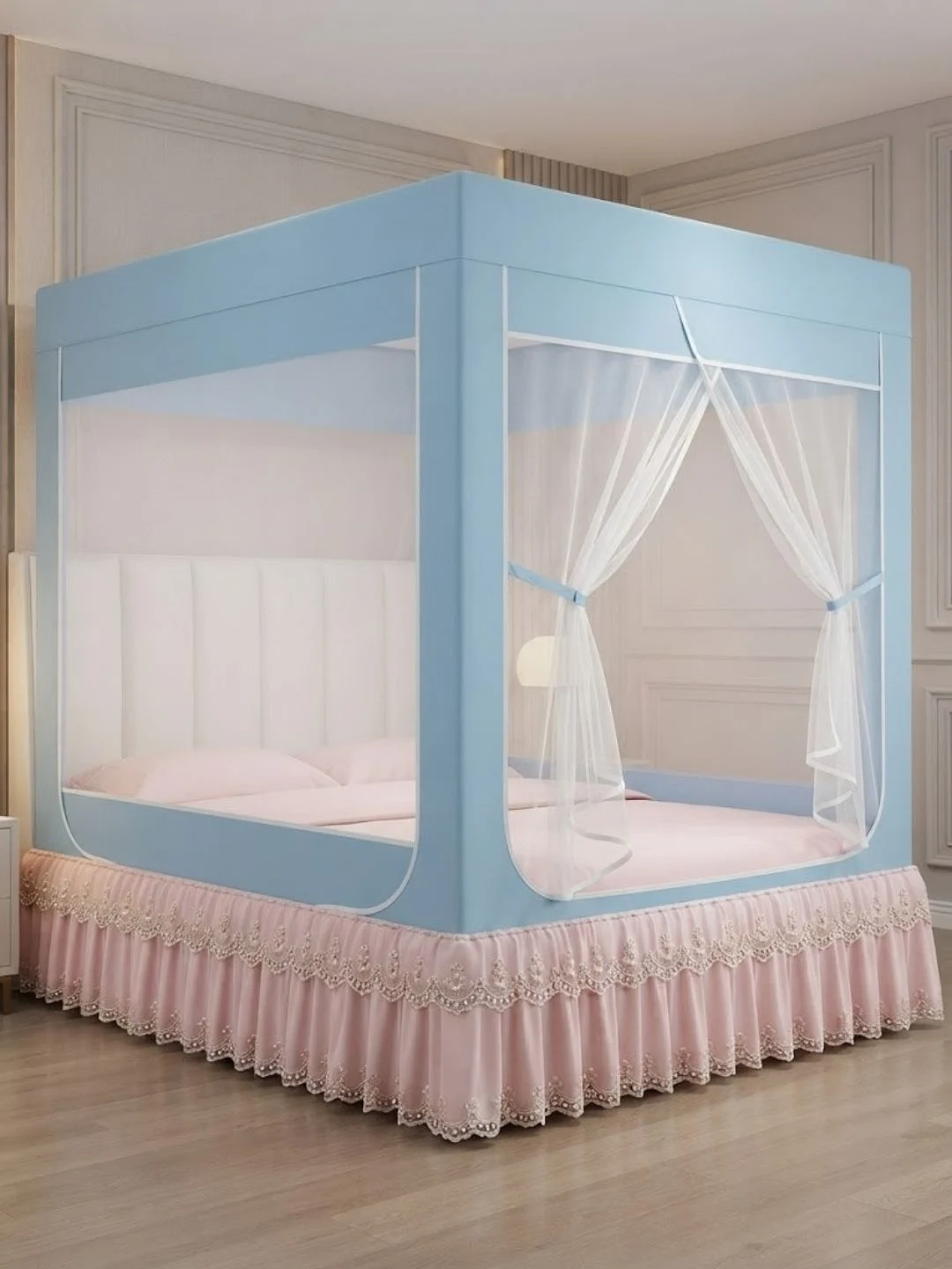 Elegant Royal Canopy Bed Mosquito Net - Image 2